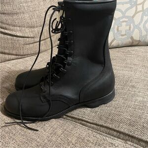 Men's Black and green jungle boots
